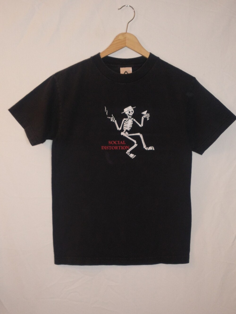 Social Distortion Vintage 90's 80's  Black Graphic Tee - Skeleton Logo Small